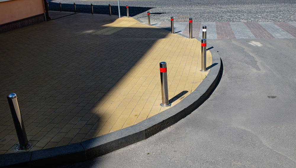 bollard a